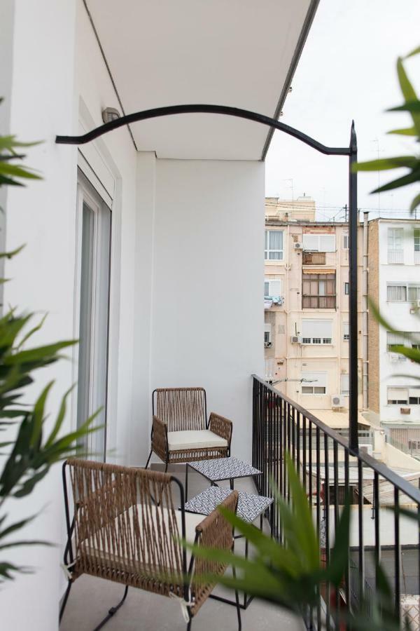 Florit Flats - Chic And Central In A Lively But Quiet Area All Walking Distance Valencia Ngoại thất bức ảnh